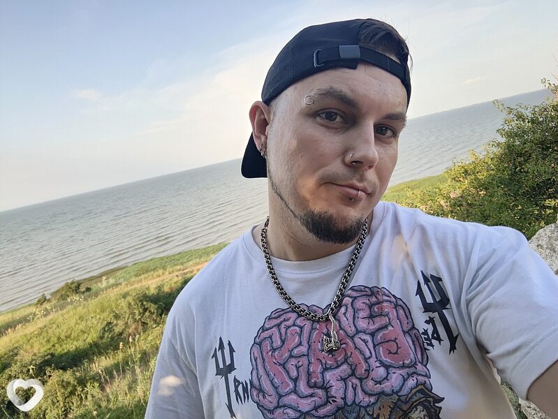 Денис, 33, Каменске-Шахтинском — анкета №1394564
