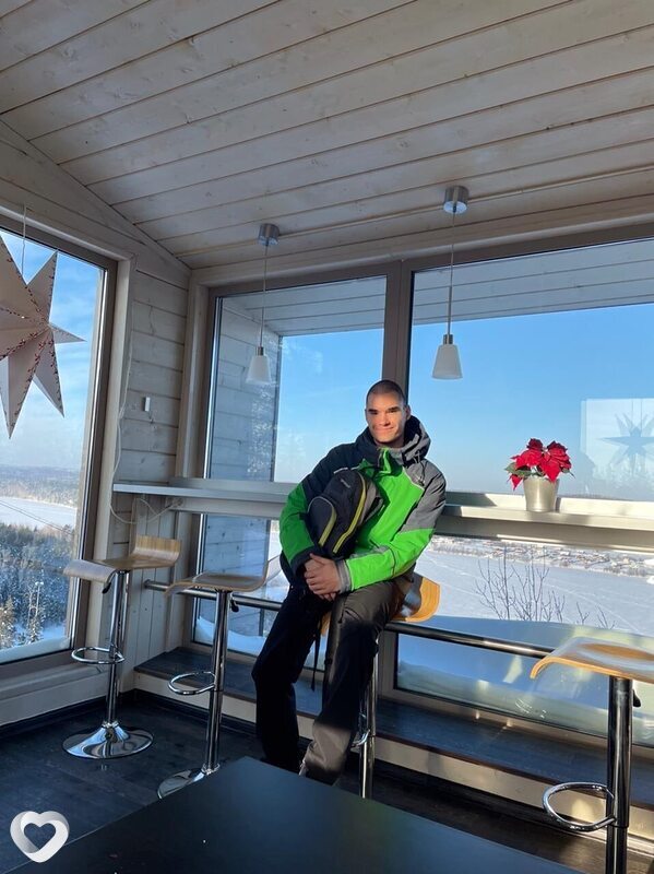 Валера, 23, Петрозаводске — анкета №1394803