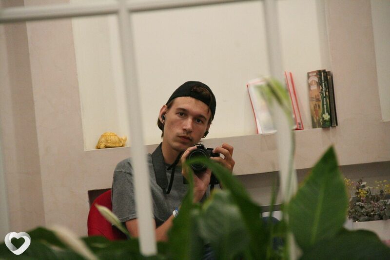 Максим, 20, Москве — анкета №1395142