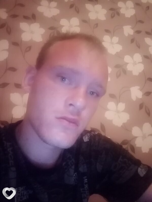 Илья, 23, Борисове — анкета №1395661