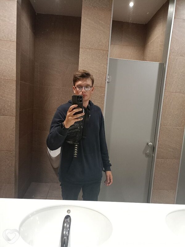 Андрей, 25, Великом Новгороде — анкета №1395673