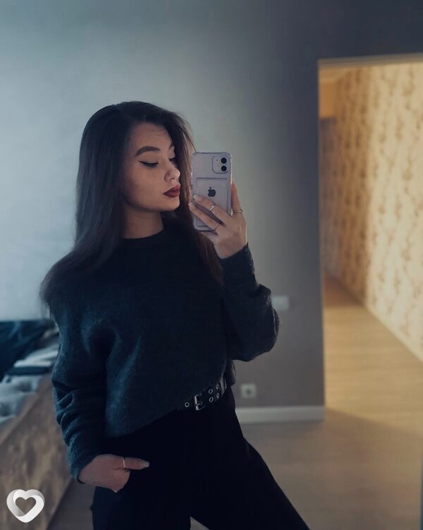 Крис, 21, Сургуте — анкета №1395935
