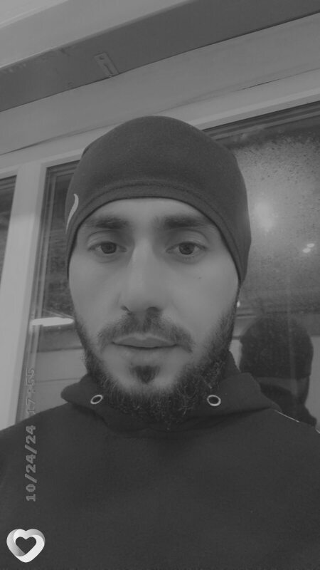 Умар, 28, Казани — анкета №1396254