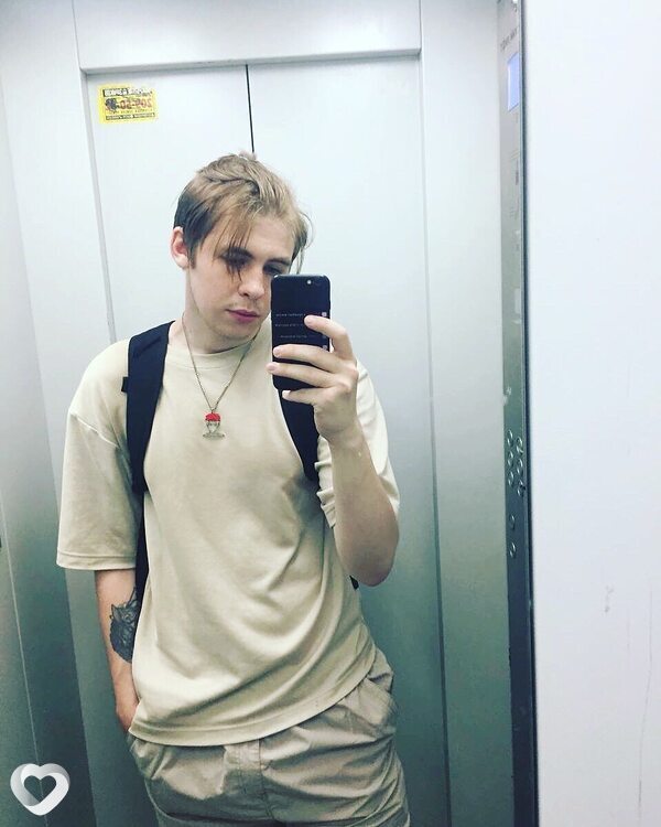 Денис, 24, Санкт-Петербурге — анкета №1396538
