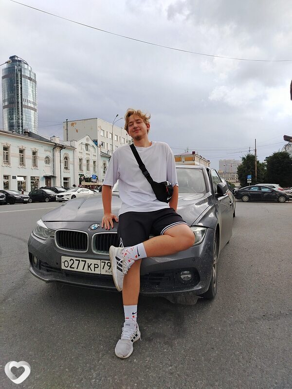 Александр, 21, Москве — анкета №1396658