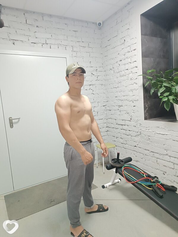 Бек, 21, Кемерове — анкета №1396847