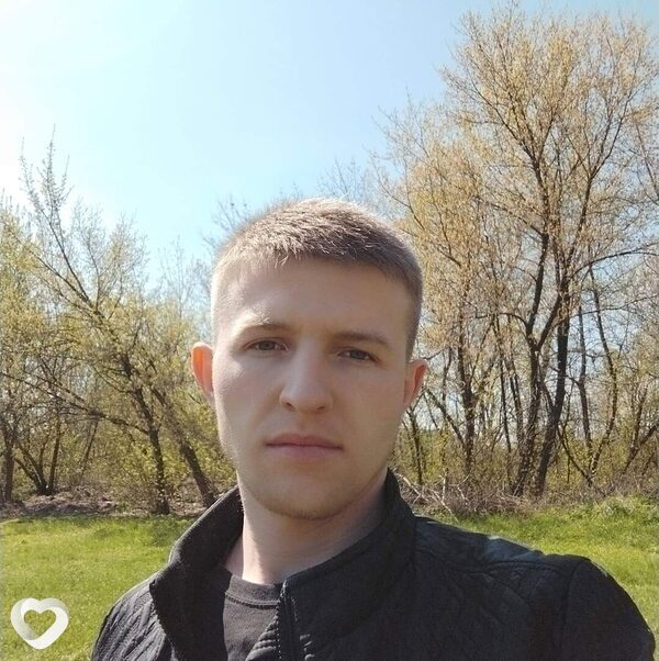 Артур, 30, Снежном — анкета №1397726