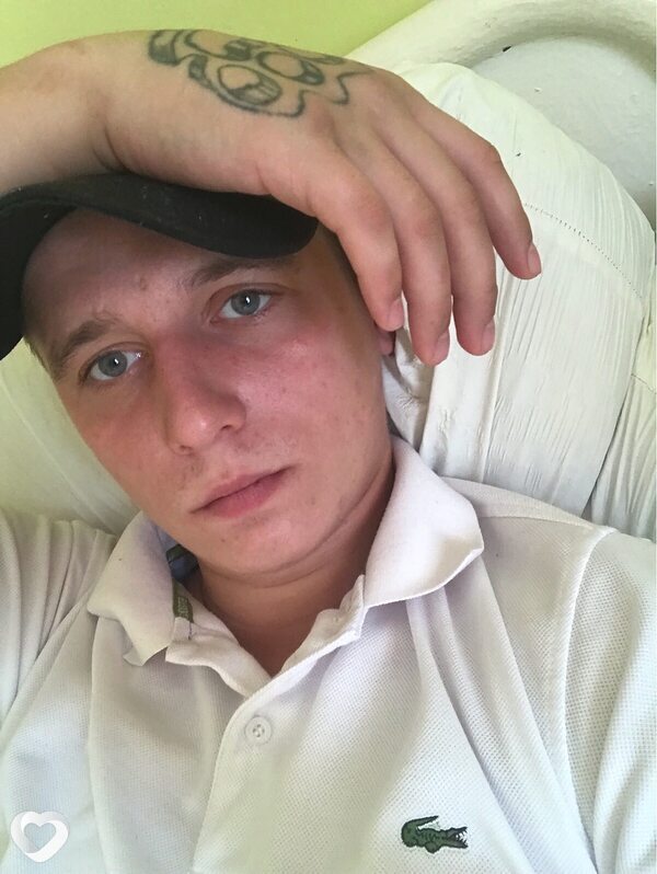 Дмитрий, 21, Орёл — анкета №1398096