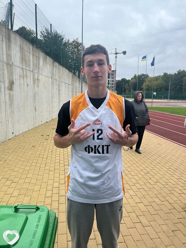 Артем, 20, Тернополе — анкета №1398304