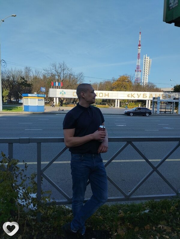 Максим, 33, Орёл — анкета №1398897