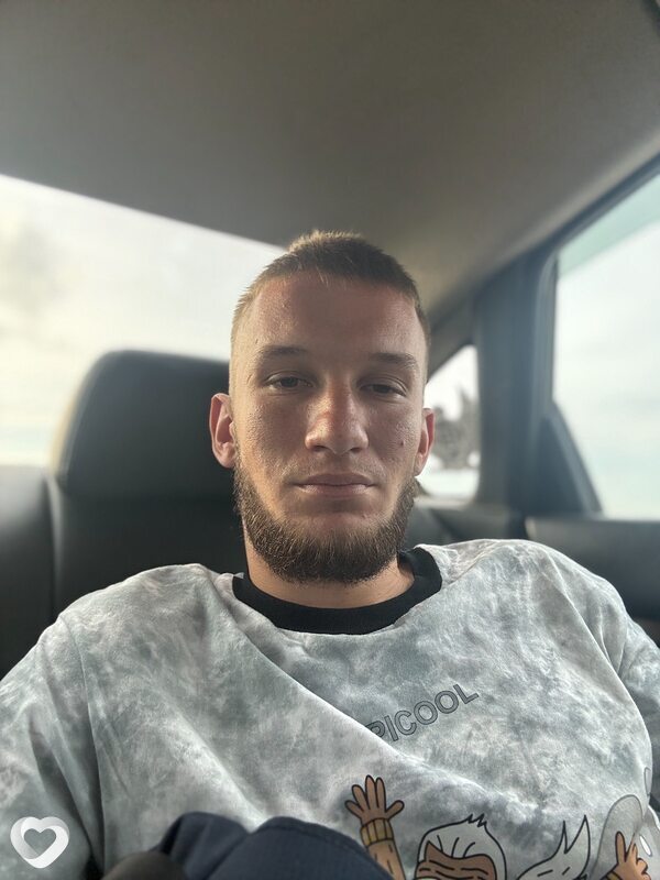 Евгений, 26, Рубцовске — анкета №1399262