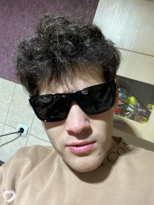 Гриша, 23, Хабаровске — анкета №1399396
