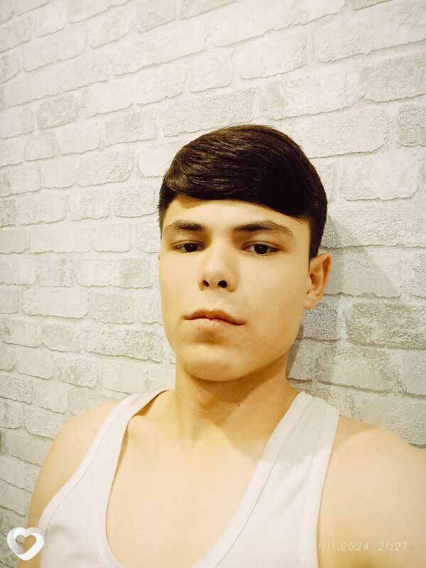 Батя, 23, Минске — анкета №1399566