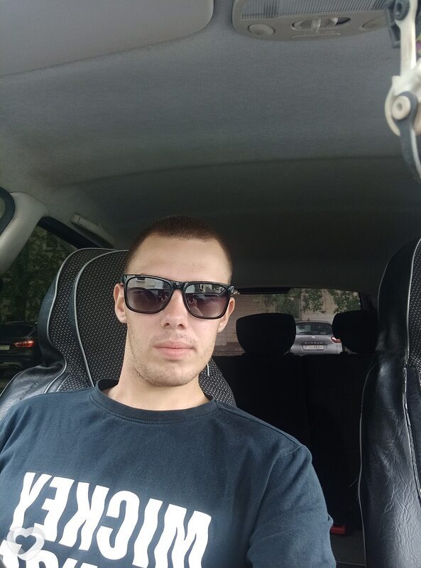 Константин, 23, Екатеринбурге — анкета №1400148