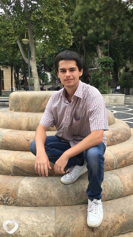 Андрей, 21, Москве — анкета №1400245