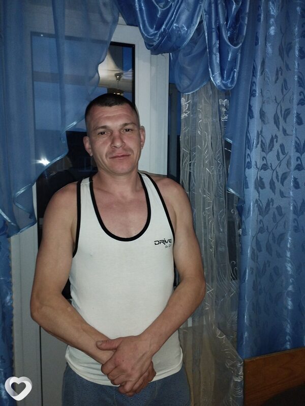 Максим, 38, Череповце — анкета №1400230