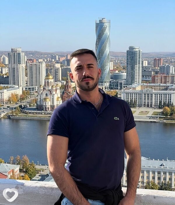 Александр, 29, Екатеринбурге — анкета №1401138