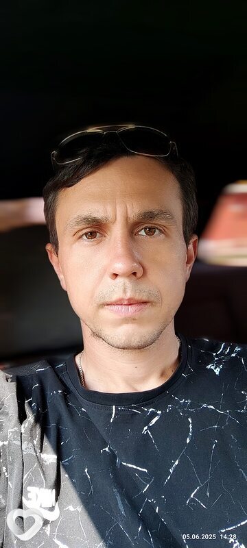 Дмитрий, 34, Луганске — анкета №1401180