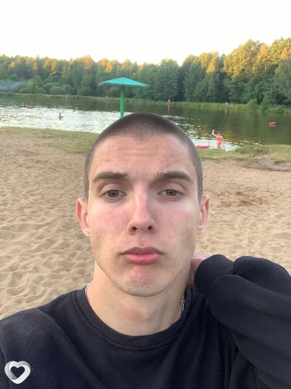 Алнксандр, 20, Мозыре — анкета №1401340