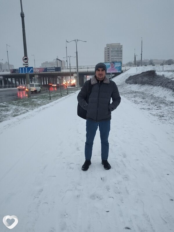 Толик, 26, Минске — анкета №1401524