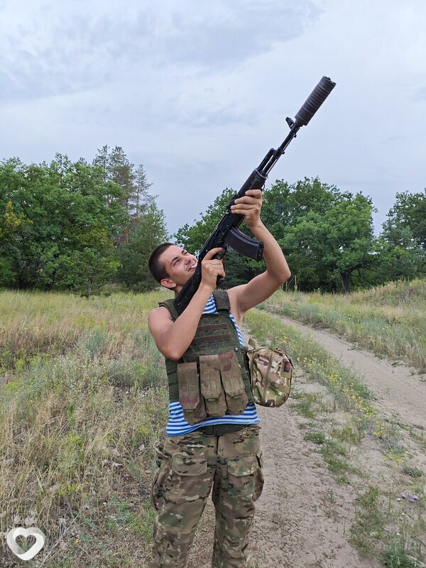 Александр, 25, Луганске — анкета №1402082