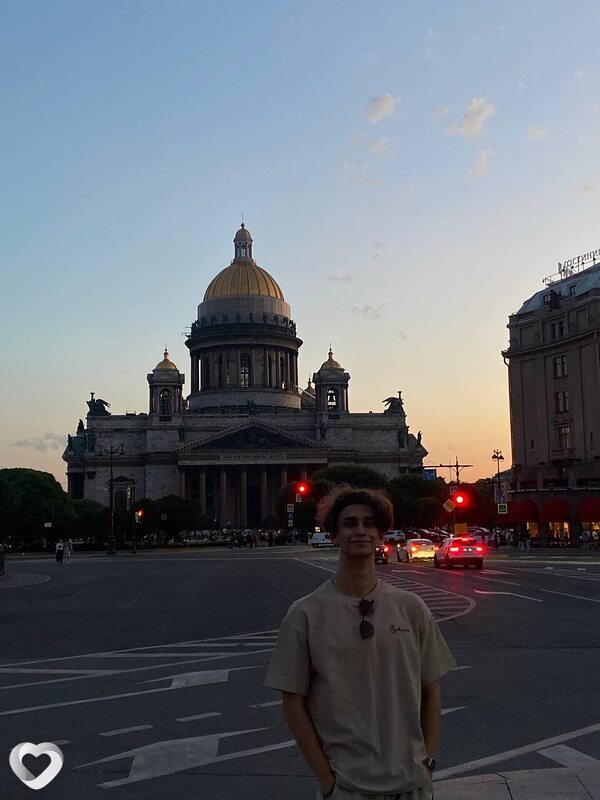 Дима, 20, Санкт-Петербурге — анкета №1402376
