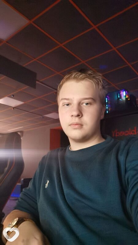 Олег, 20, Могилев — анкета №1402701
