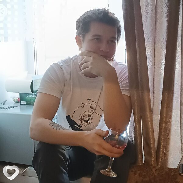 Дмитрий, 21, Москве — анкета №1403116