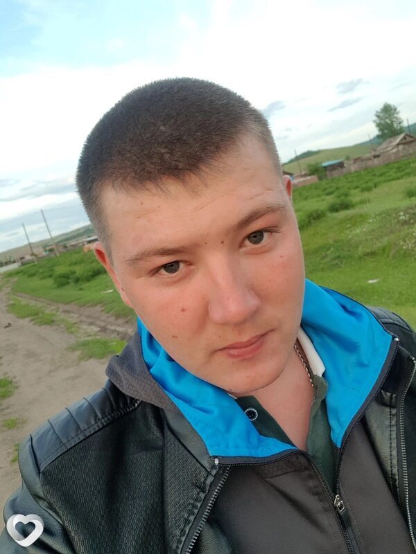 Евгений, 31, Мирном — анкета №1403168