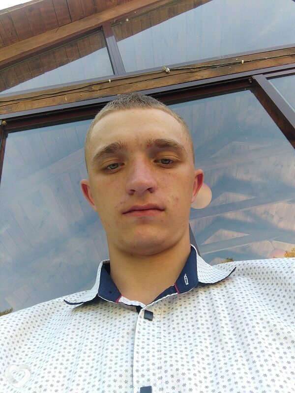 Влад, 21, Гродно — анкета №1403242