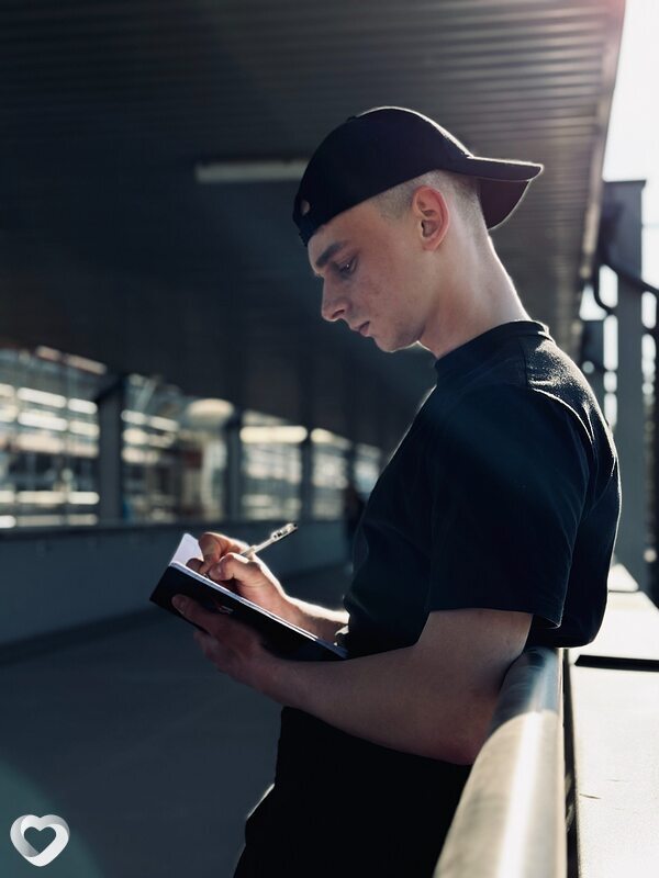 Anton, 23, Минске — анкета №1403533