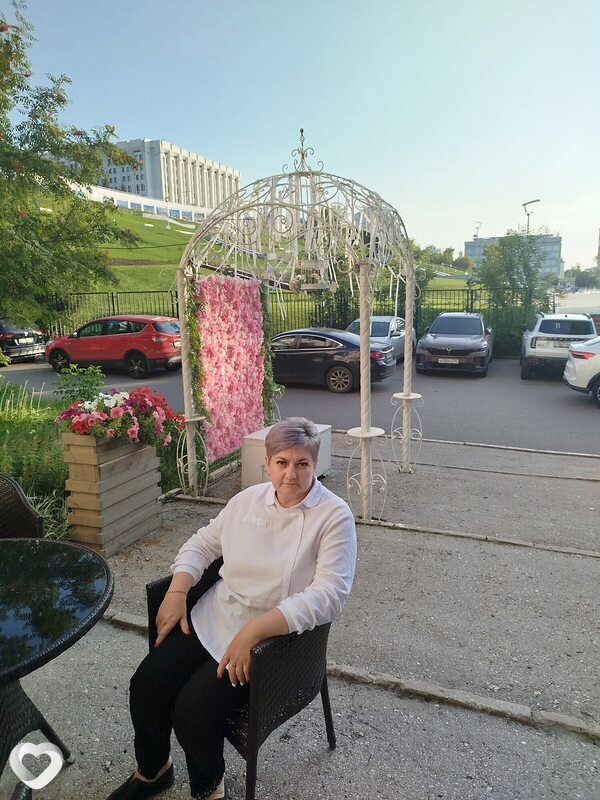 Лена, 55, Новокуйбышевске — анкета №1403386