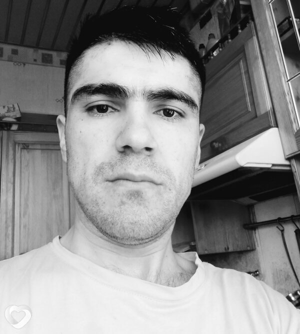 Нурик, 32, Санкт-Петербурге — анкета №1403487