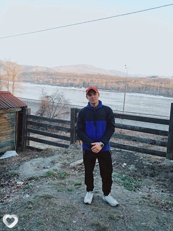 Егор, 25, Барнауле — анкета №1404329