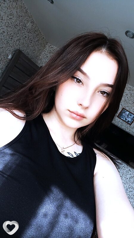 Арина, 22, Москве — анкета №1405418