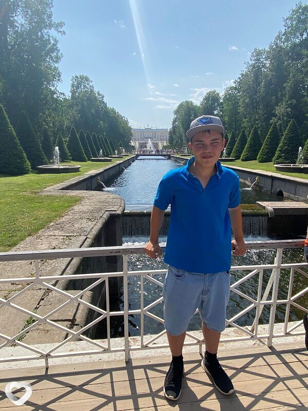 Иван, 20, Москве — анкета №1404548