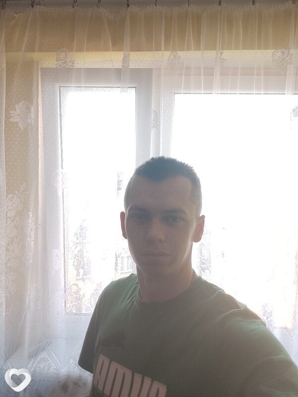 Ruslan, Радом