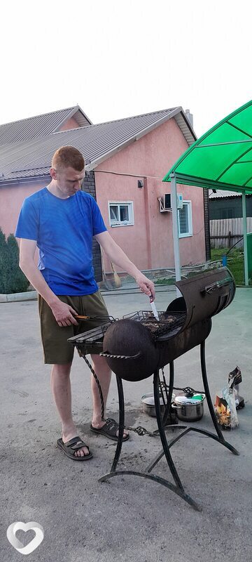 Артём, 29, Миллерове — анкета №1405701