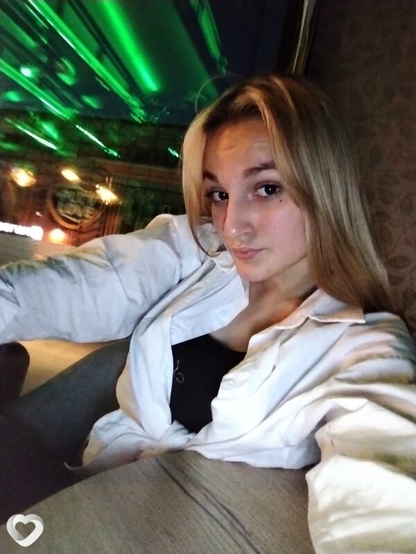 Арина, 20, Перми — анкета №1405882