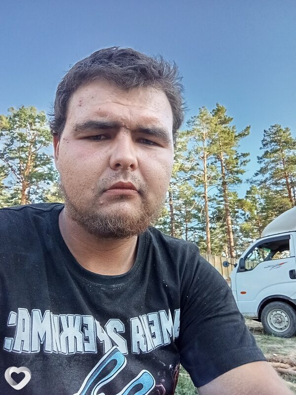 Анатолий, 24, Улан-Удэ — анкета №1406083