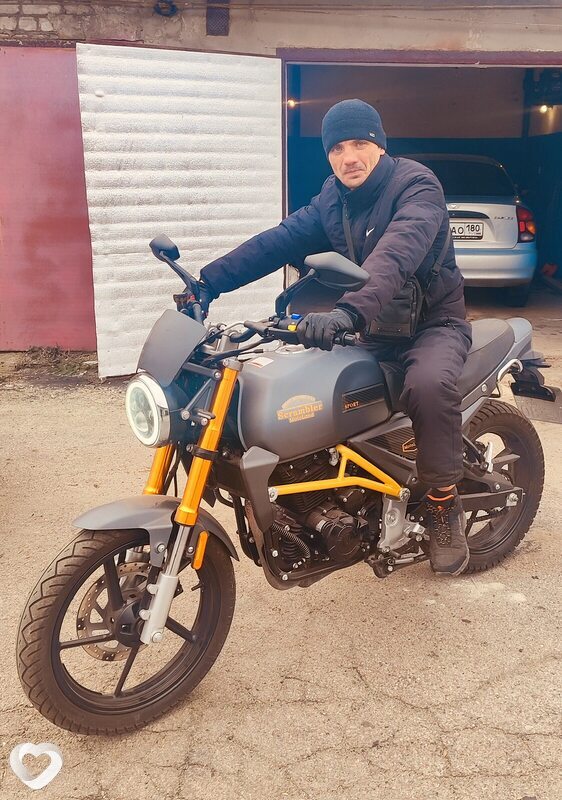 Дмитрий, 37, Горловке — анкета №1406359