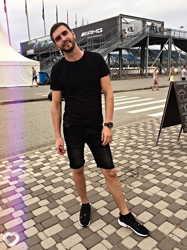 Артем, 31, Краснодаре — анкета №1406340