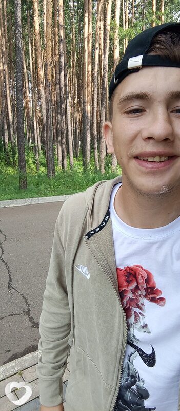 Александр, 27, Канске — анкета №1406401