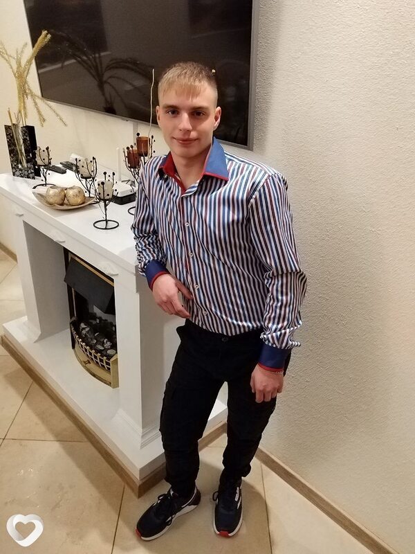Алексей, 24, Барановичах — анкета №1407734
