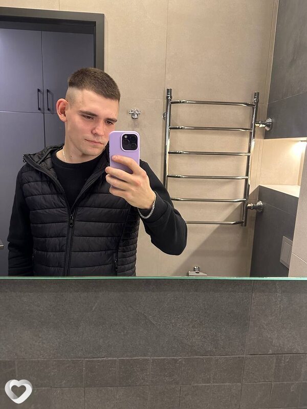 Даниил, 21, Могилев — анкета №1408189