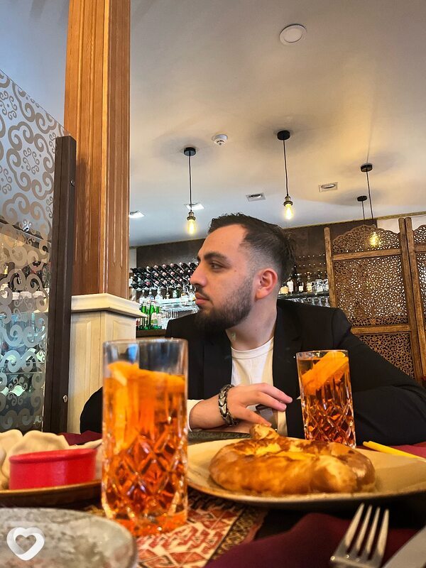 Виктор, 26, Москве — анкета №1408494