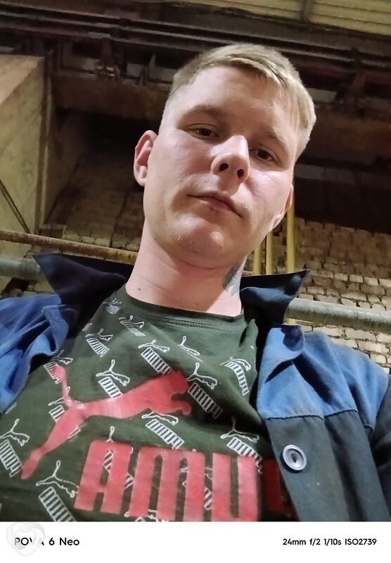 Константин, 25, Каменске-Уральском — анкета №1408455