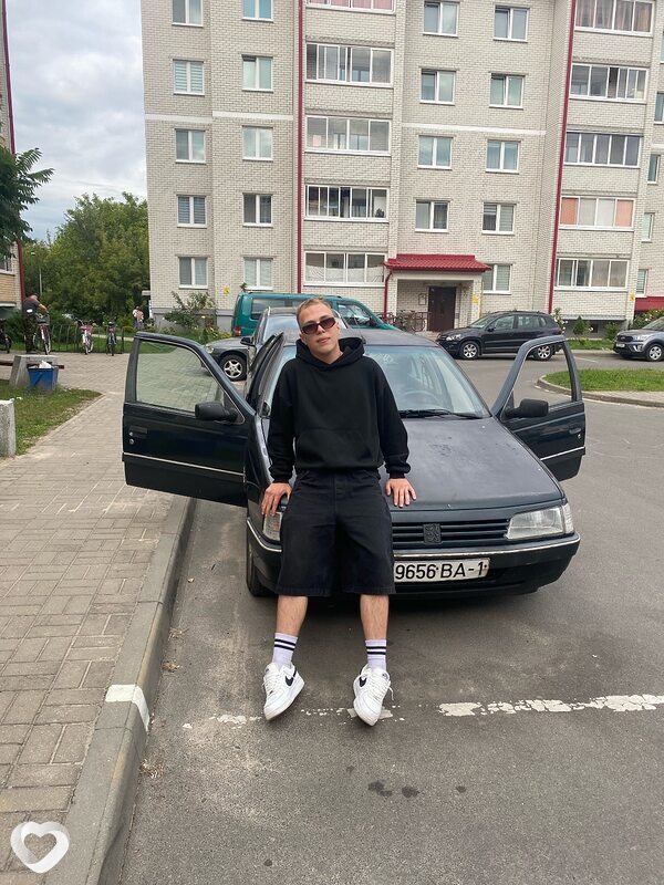 Кирилл, 20, Березе — анкета №1409389