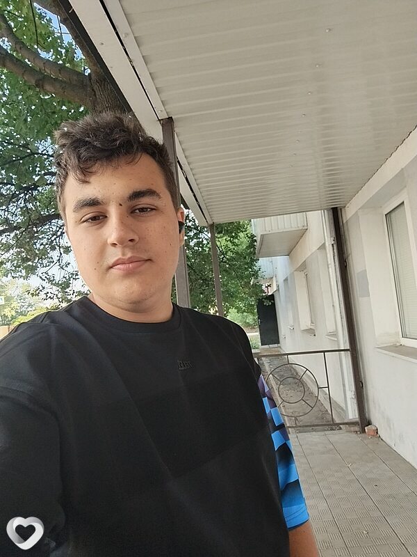 Сергей, 20, Белгороде — анкета №1409704