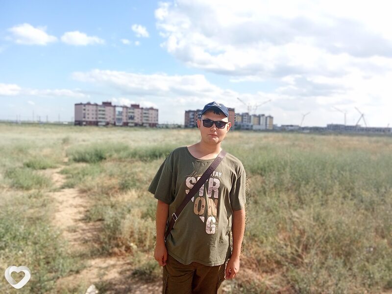 Артем, 20, Волжском — анкета №1410114
